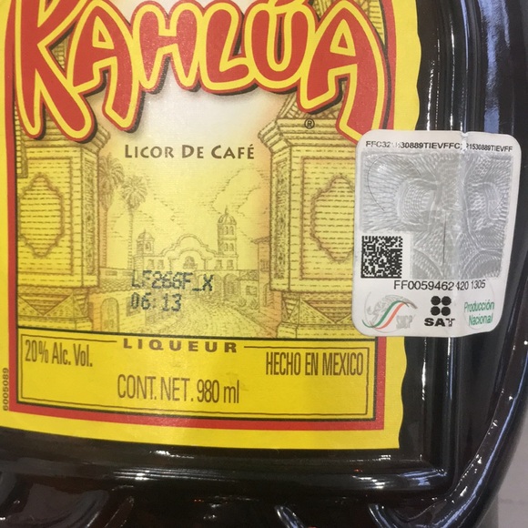 Vintage Kahlua Bottle Tiki Man- Aztec/Mexico Heritage Edition - EMPTY 980ml. - Picture 4 of 15